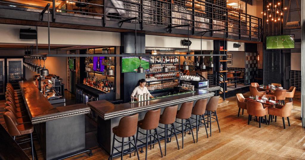 10 Nights of Unmatched Luxury Dubai Elegance Meets Maldivian Paradise Free Upgrade to Lagoon Villa + Pool & SLide with 24 Hour Premium All-Inclusive Benefits Only in £2999/PP