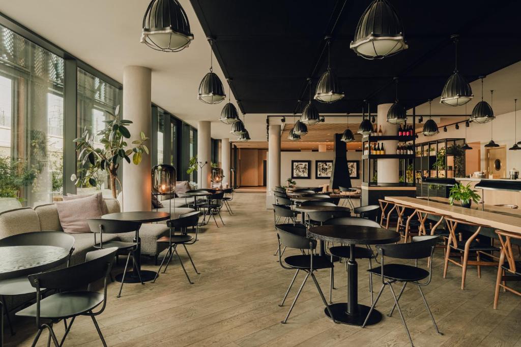 This isn’t your average Eurotrip deal. 4 iconic cities: Prague • Krakow • Budapest • Berlin price starting from just £1199pp