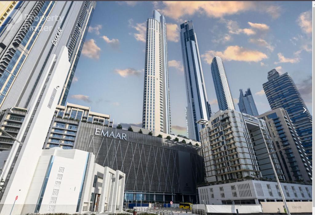 Let the Sunset Serenade you into Blissful 03 Nights at The Address Fountain Views