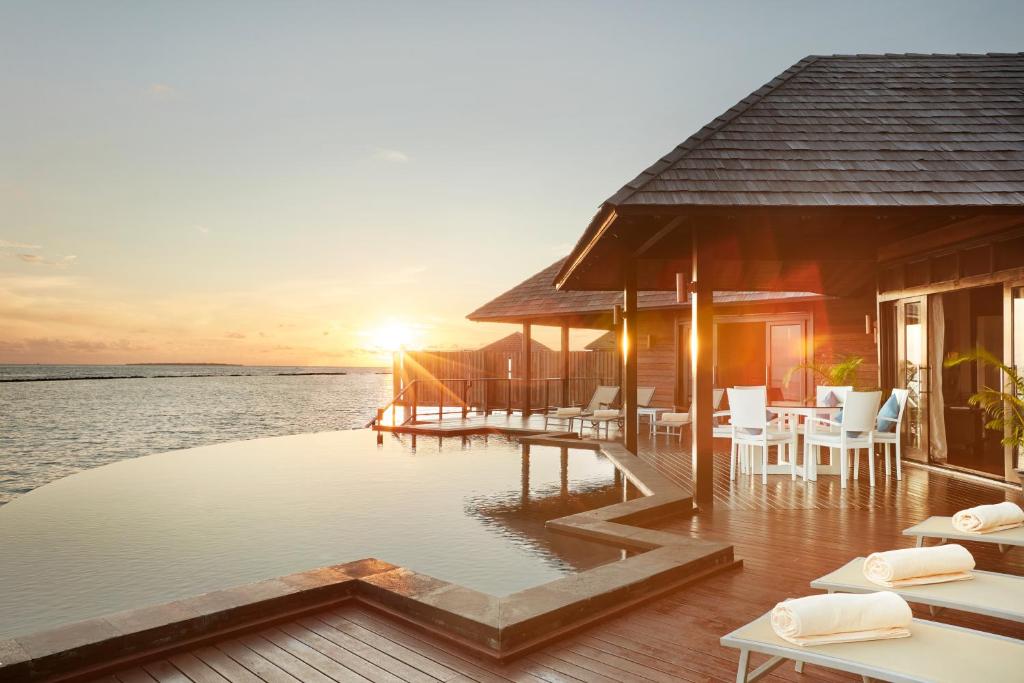14 Nights All Inclusive Holiday Offer || 35% off Sun Siyam Iru Fushi
