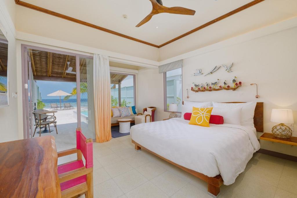 10 Nights of Pure Bliss: Atlantis, The Palm & Maldives Beach Villa– Half Board & Oblu Island Plan Limited Time Offer £2749/PP