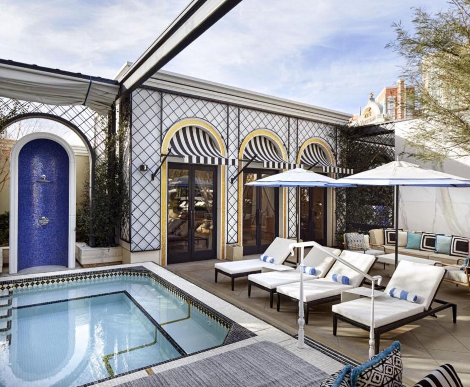 Double Destination Holiday Deal || Cancun + Las Vegas