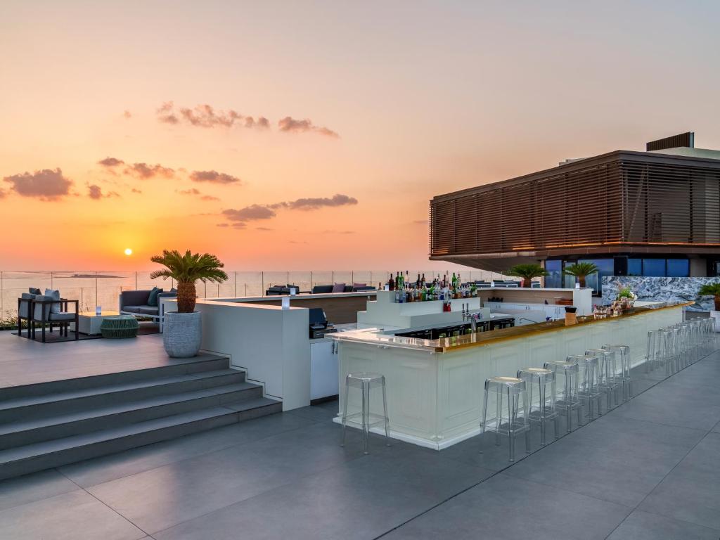 10 Nights Premium all-inclusive Holiday Offer