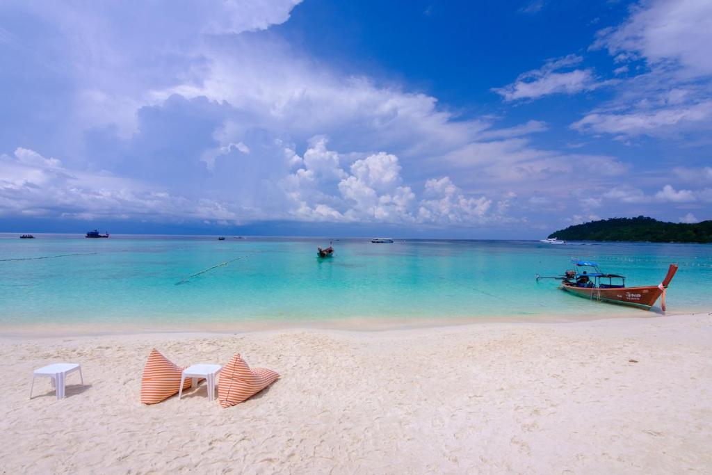 10 Nighs holiday deal to explore Bangkok, Pattaya & Koh Lipets exclusive in the heart of Thailand