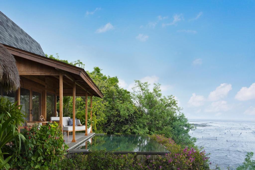 Your 10-Night Bali + Nusa Penida Escape Awaits – from just £1399pp!