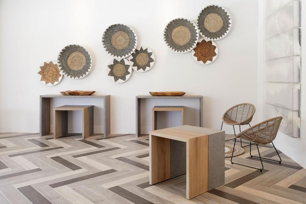 7 Nights Holiday Deal: New Winter Offer of Le Meridien Maldives with Lagoon Villa (All Inclusive Meal Plan)£3199/PP only