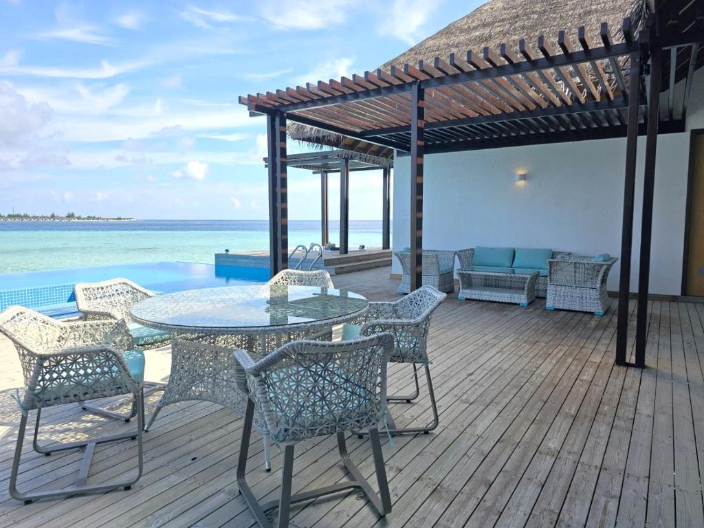 “07 Nights in a Beach Villa at NOOE Maldives Kunaavashi, Maldives”with flights & tranfers