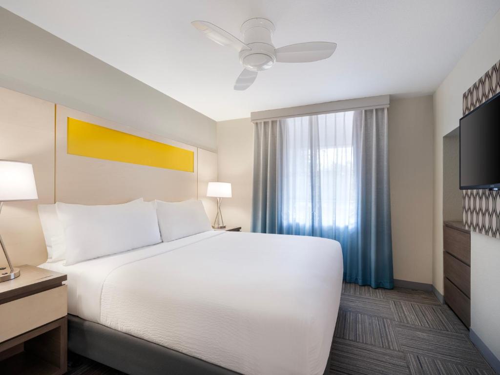 10 Nights Holiday Getaway to New York and Orlando