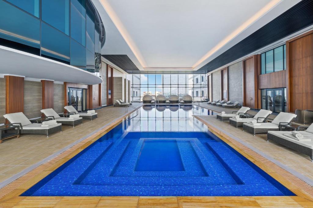 10 Nights Luxury Holiday Trip to Maldives || Dubai Starting from £1,595 pp