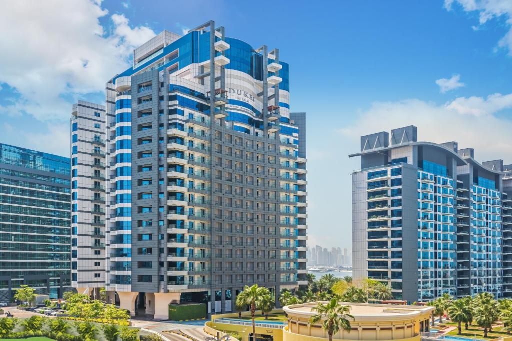 10 Nights Luxury Holiday Trip to Maldives || Dubai Starting from £1,595 pp