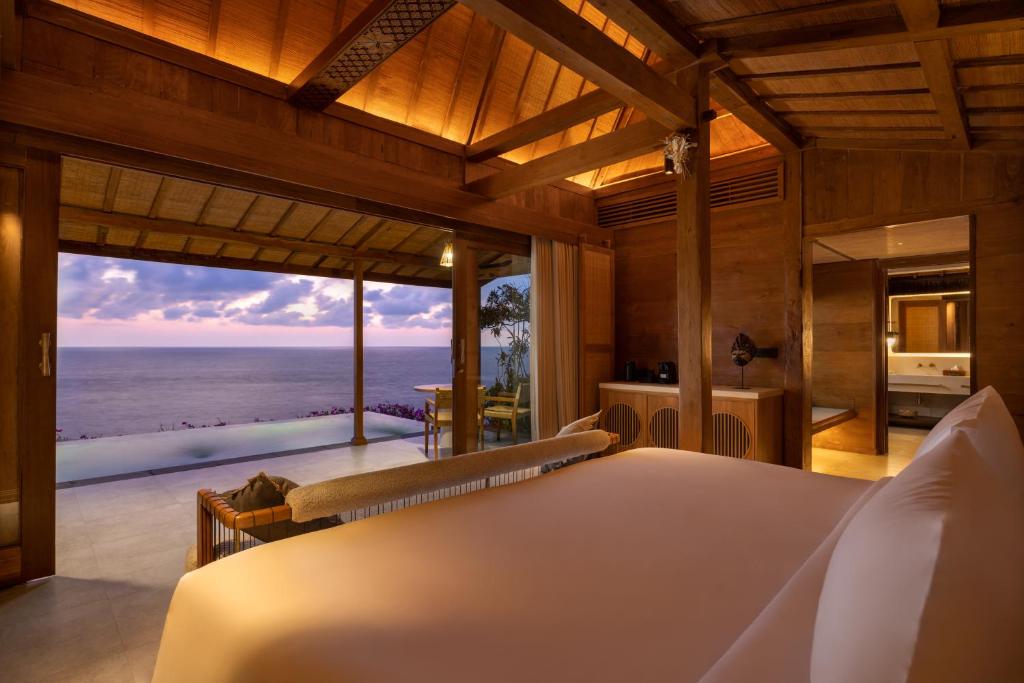 Your 10-Night Bali + Nusa Penida Escape Awaits – from just £1399pp!