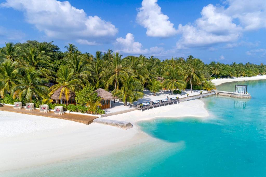 5 Nights Holiday Break at the Mystic Sheraton Maldives Resort