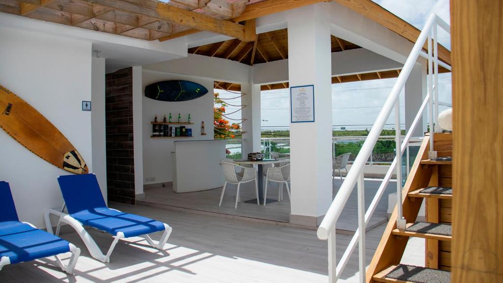 Twin City Deluxe Deal Punta Cana || Miami