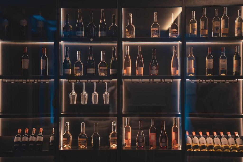 09 Nights of 3 Capitals. 1 Epic Holiday. Just £849pp