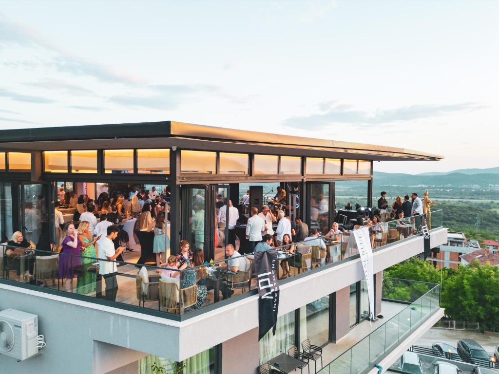 09 Nights of 3 Capitals. 1 Epic Holiday. Just £849pp