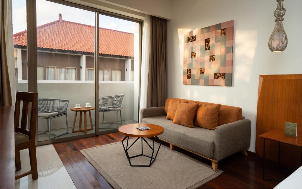 Twin Centre Holiday to Explore Singapore & Bali