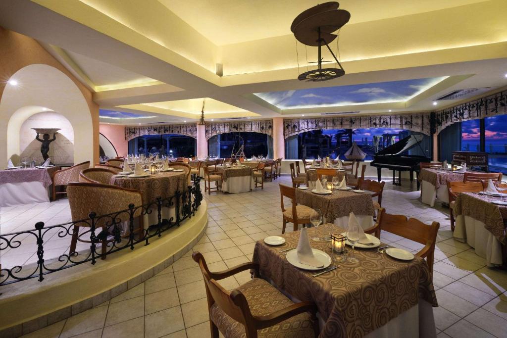 Travel to Orlando, Florida to experience the thrill & adventure