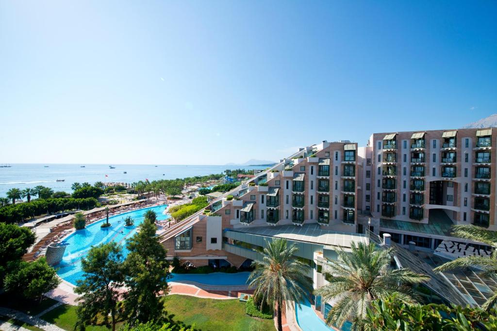 Multi-Destination Holiday Deal || Antalya + Istanbul
