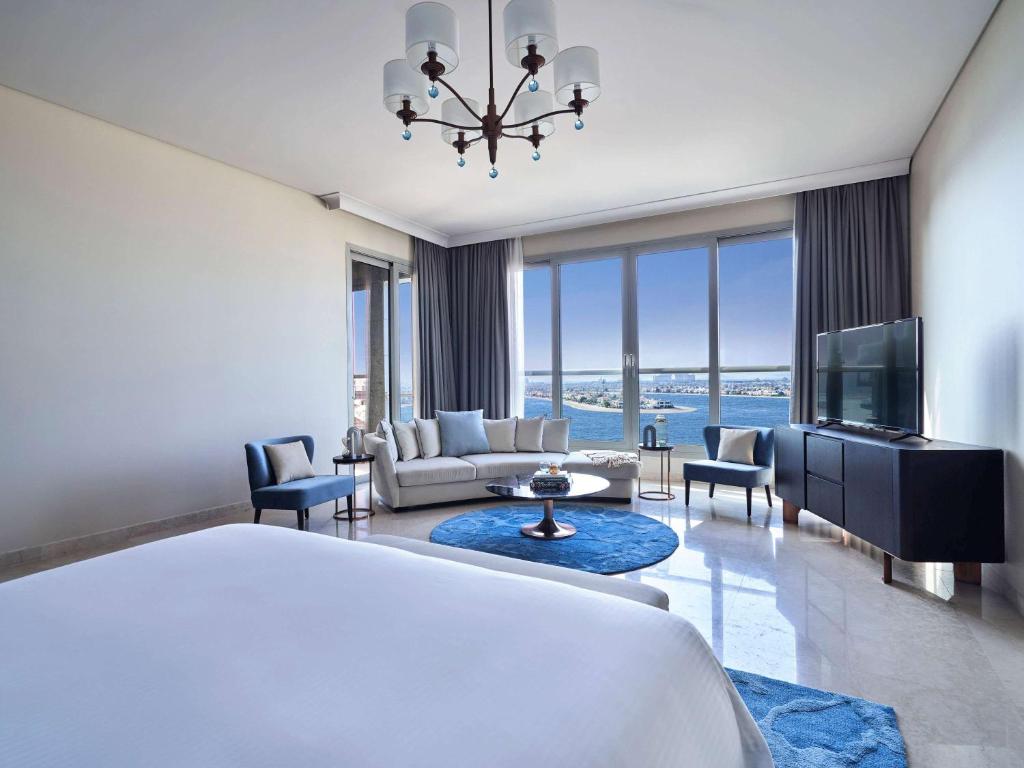 7 Nights The Palm Island Dubai All-Inclusive