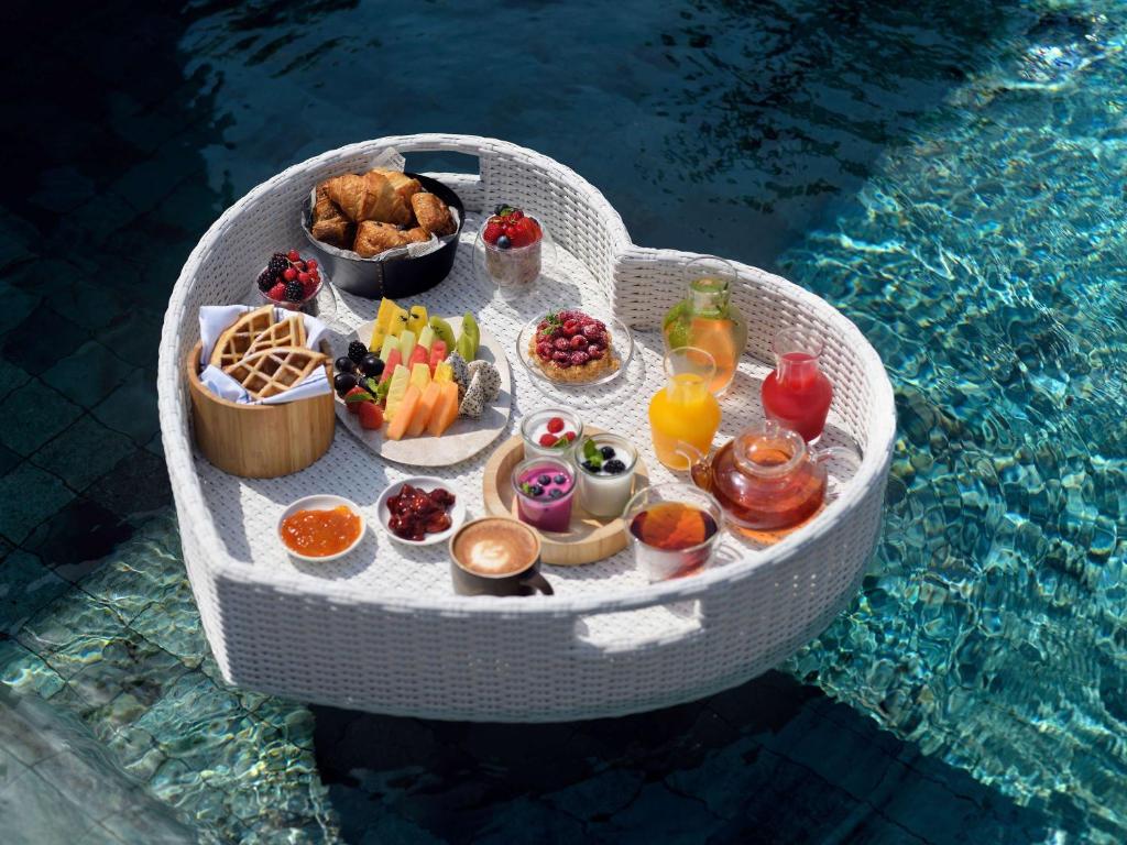 10 Nights Premium all-inclusive Holiday Offer