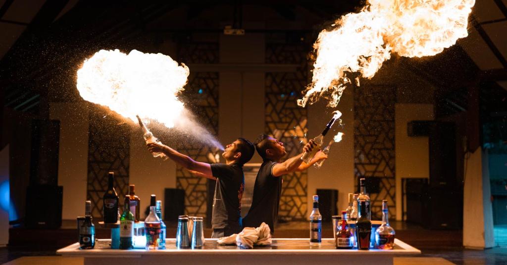 10 Nights Multi-Center holiday break at the Marvelous Maldives & Scintillating Singapore Starting from £1799 pp