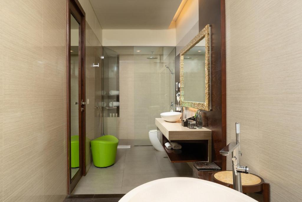 Twin Centre Holiday to Explore Singapore & Bali