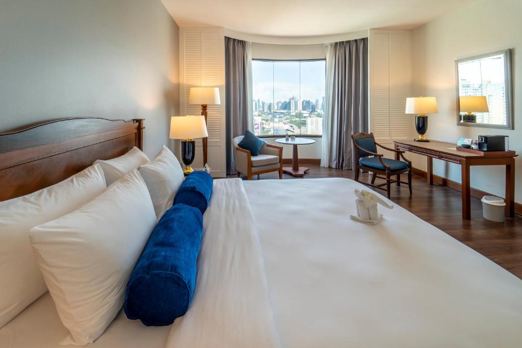 “09 Nights Splendid Holiday offer to experience Bangkok City Vibes and Phuket Beach Bliss”