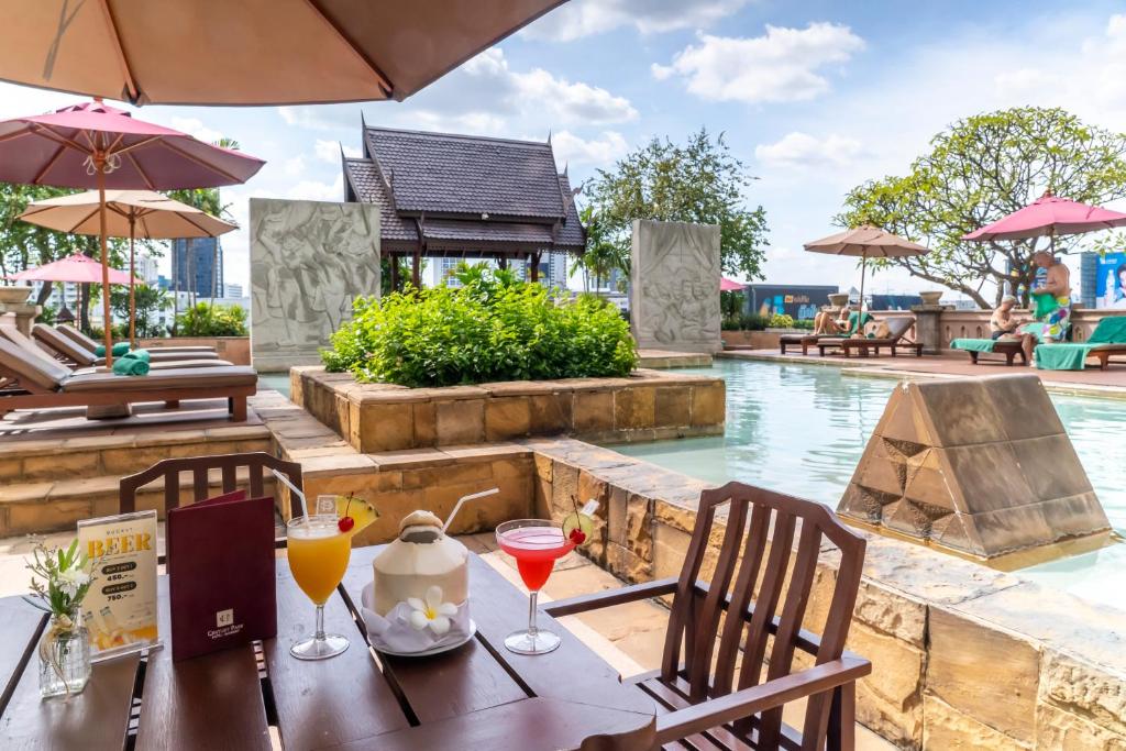 “09 Nights Splendid Holiday offer to experience Bangkok City Vibes and Phuket Beach Bliss”