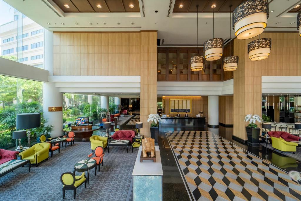 “09 Nights Splendid Holiday offer to experience Bangkok City Vibes and Phuket Beach Bliss”