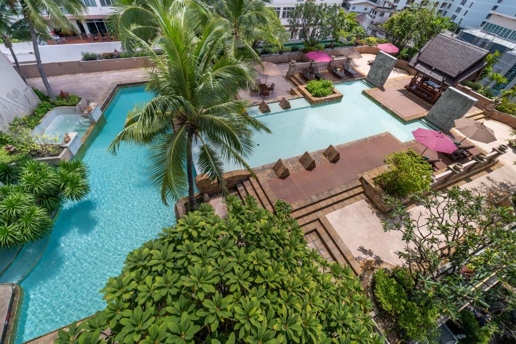 “09 Nights Splendid Holiday offer to experience Bangkok City Vibes and Phuket Beach Bliss”