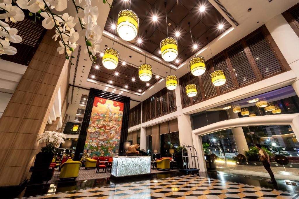 “09 Nights Splendid Holiday offer to experience Bangkok City Vibes and Phuket Beach Bliss”