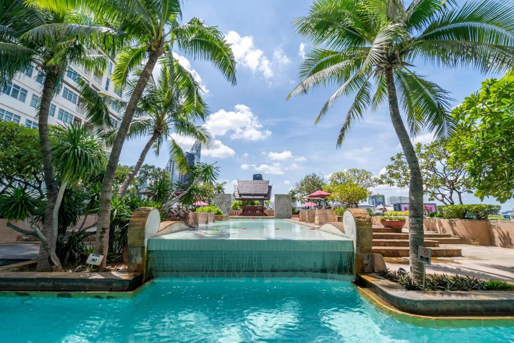 “09 Nights Splendid Holiday offer to experience Bangkok City Vibes and Phuket Beach Bliss”