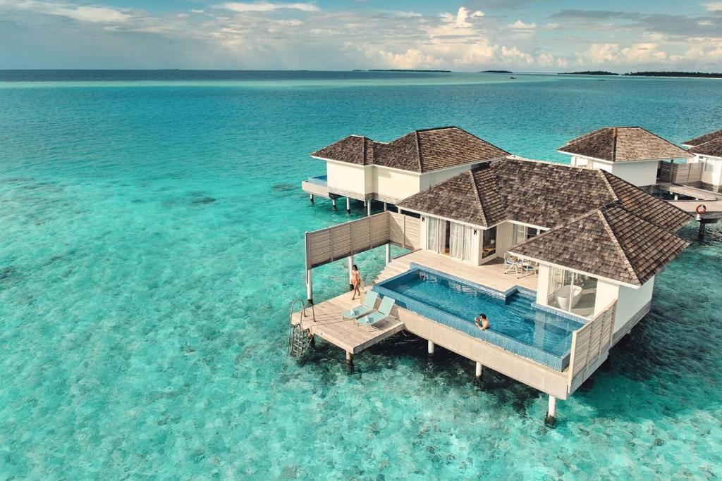 THE ULTIMATE MALDIVES FAMILY HOLIDAY 7 Nights in 5★ Kandima Maldives FROM ONLY £5,799 PER FAMILY