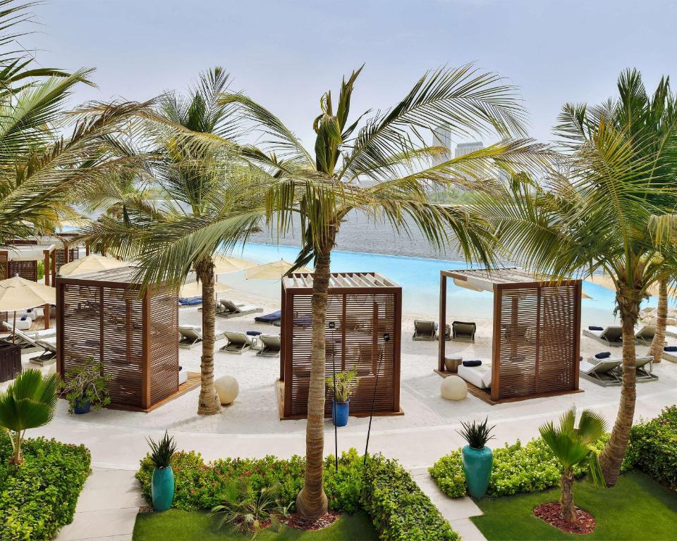 11 Nights Holiday at Dubai, Phuket and Krabi with Breakfast, Starting from £1499 pp