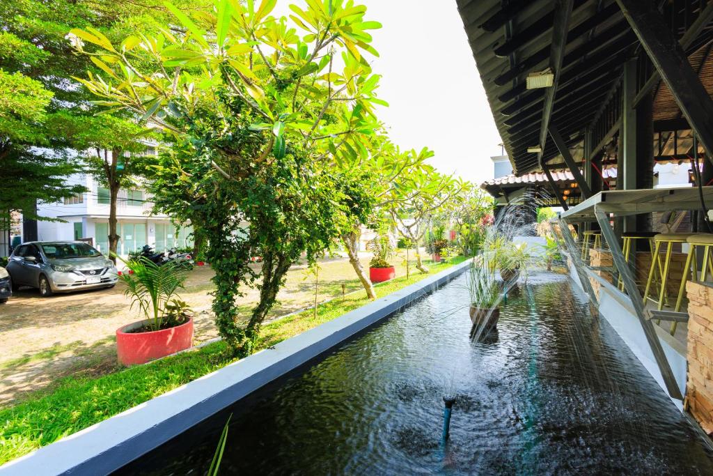 Thailand Twin Destination: 9 Nights in Bangkok and Koh Samui with Breakfast