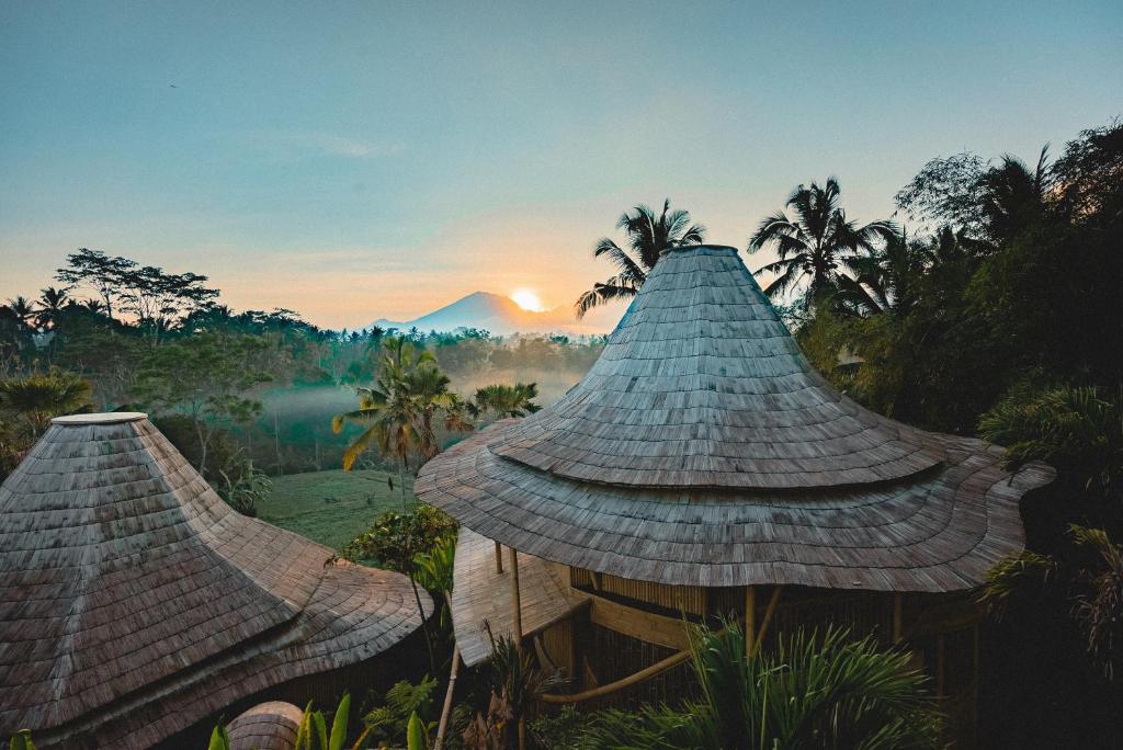 09 Nights Holiday Deal || Bali Beach Glamping & Eco Six Bali