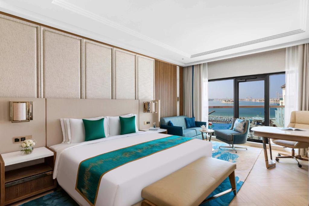 Twin Centre Holiday Deals Explore Maldives & Dubai