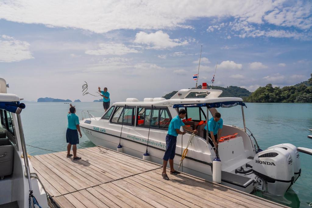 12 NIghts Holiday Deal at Koh Yao, Krabi & Bangkok with Breakfast