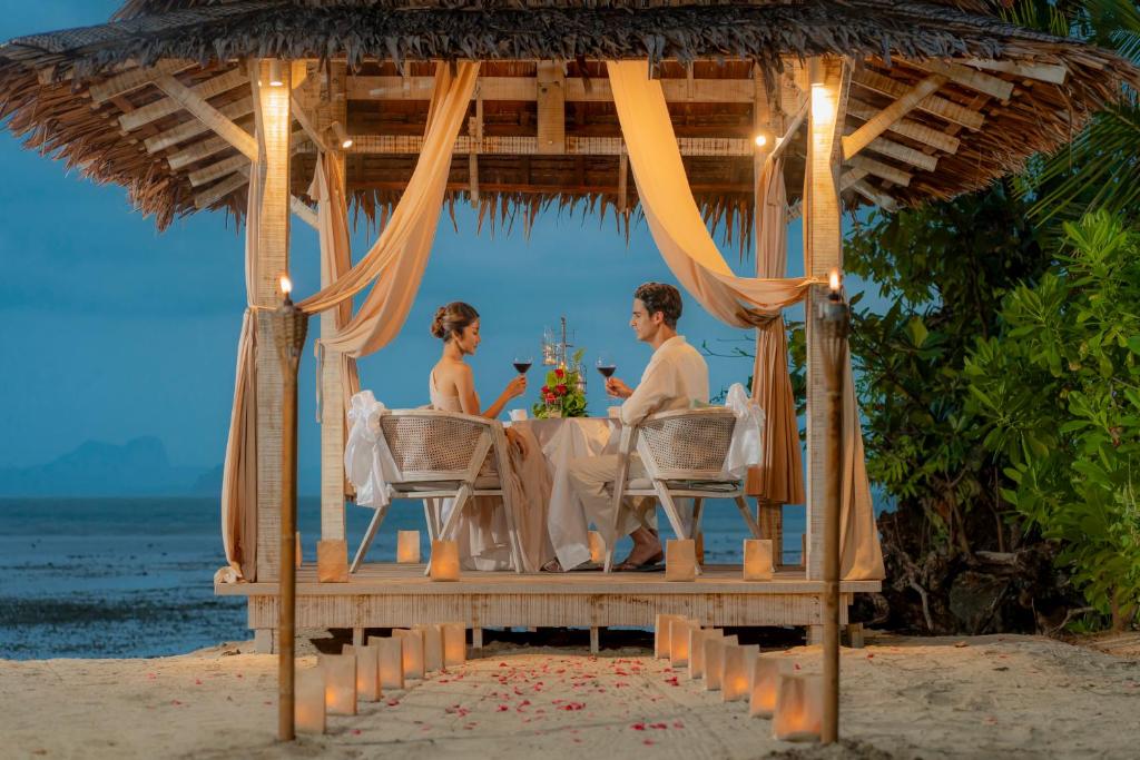 12 NIghts Holiday Deal at Koh Yao, Krabi & Bangkok with Breakfast