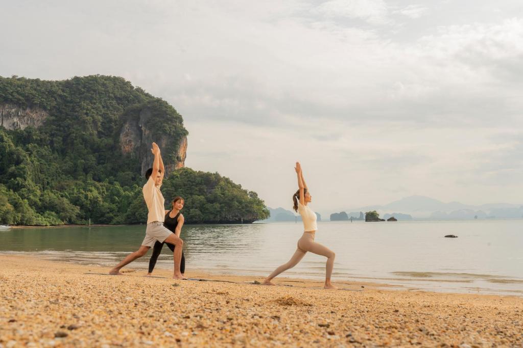 12 NIghts Holiday Deal at Koh Yao, Krabi & Bangkok with Breakfast