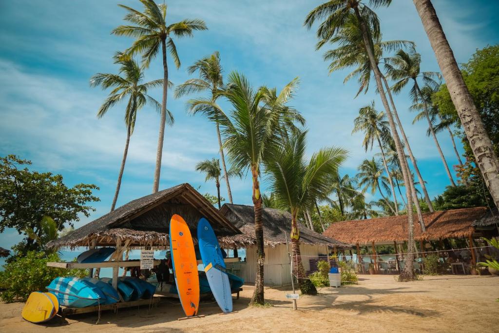 12 NIghts Holiday Deal at Koh Yao, Krabi & Bangkok with Breakfast