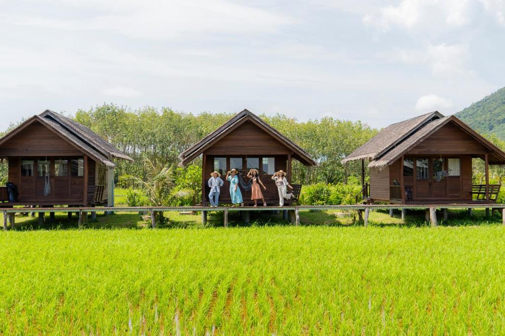 12 NIghts Holiday Deal at Koh Yao, Krabi & Bangkok with Breakfast