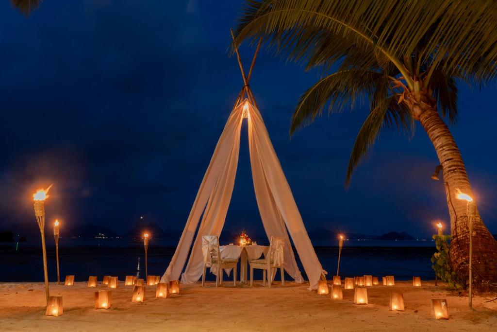 12 NIghts Holiday Deal at Koh Yao, Krabi & Bangkok with Breakfast