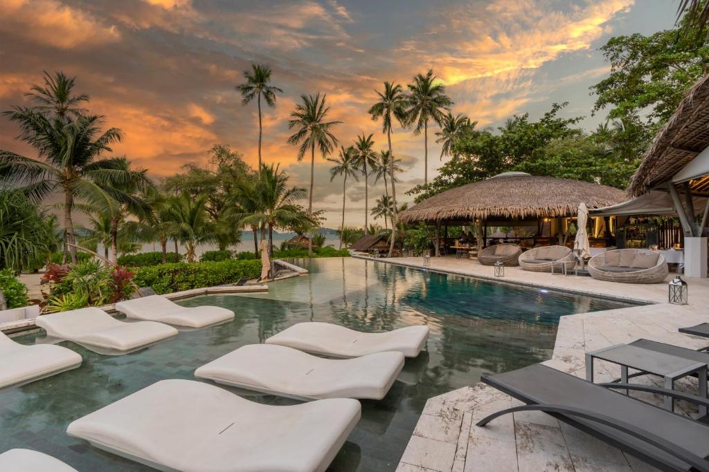 12 NIghts Holiday Deal at Koh Yao, Krabi & Bangkok with Breakfast