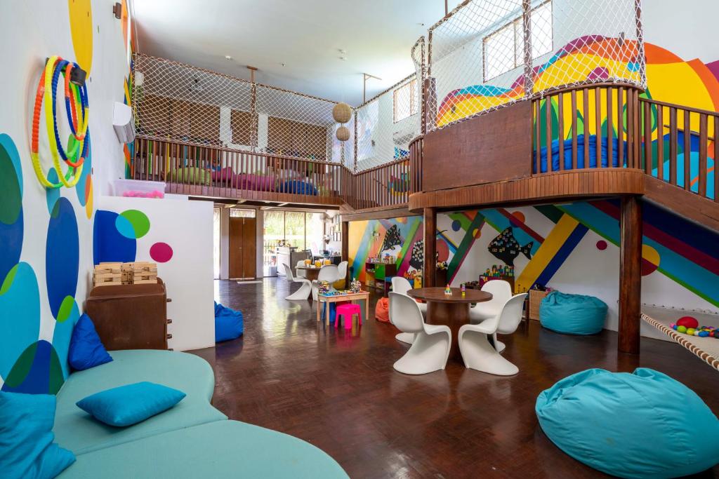 Dream Maldives Getaway: 7 Nights Adaaran Select Hudhuranfushi All Inclusive Premium Combined Return Speedboat Transfer included Price starting from £1,599pp