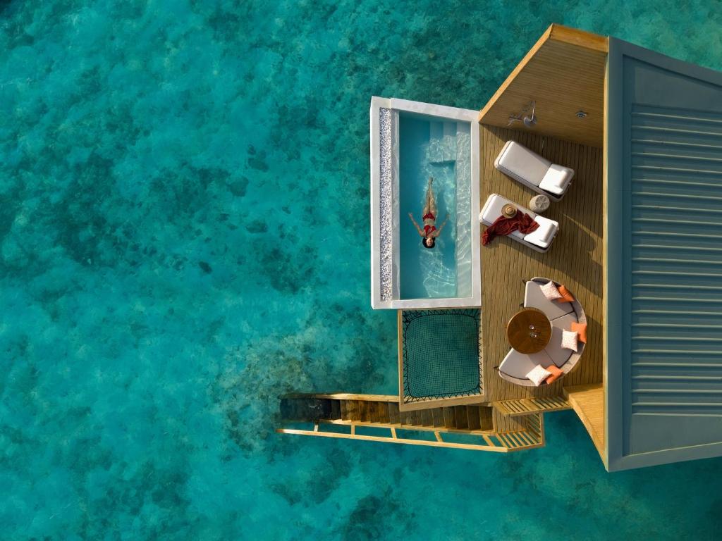 MALDIVES SUNSET OVERWATER POOL VILLA — FOR THE WHOLE FAMILY! 7 NIGHTS • 2 ADULTS + 2 KIDS • ALL-INCLUSIVE MAY 2027 FROM £6,999 PER FAMILY