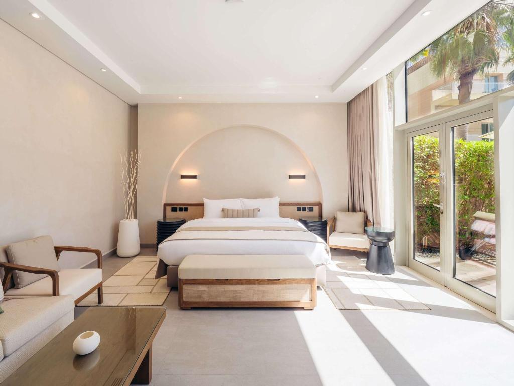 7 Nights The Palm Island Dubai All-Inclusive