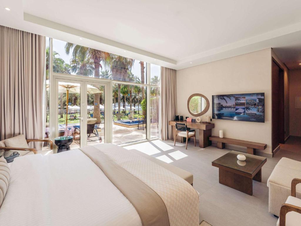 7 Nights The Palm Island Dubai All-Inclusive