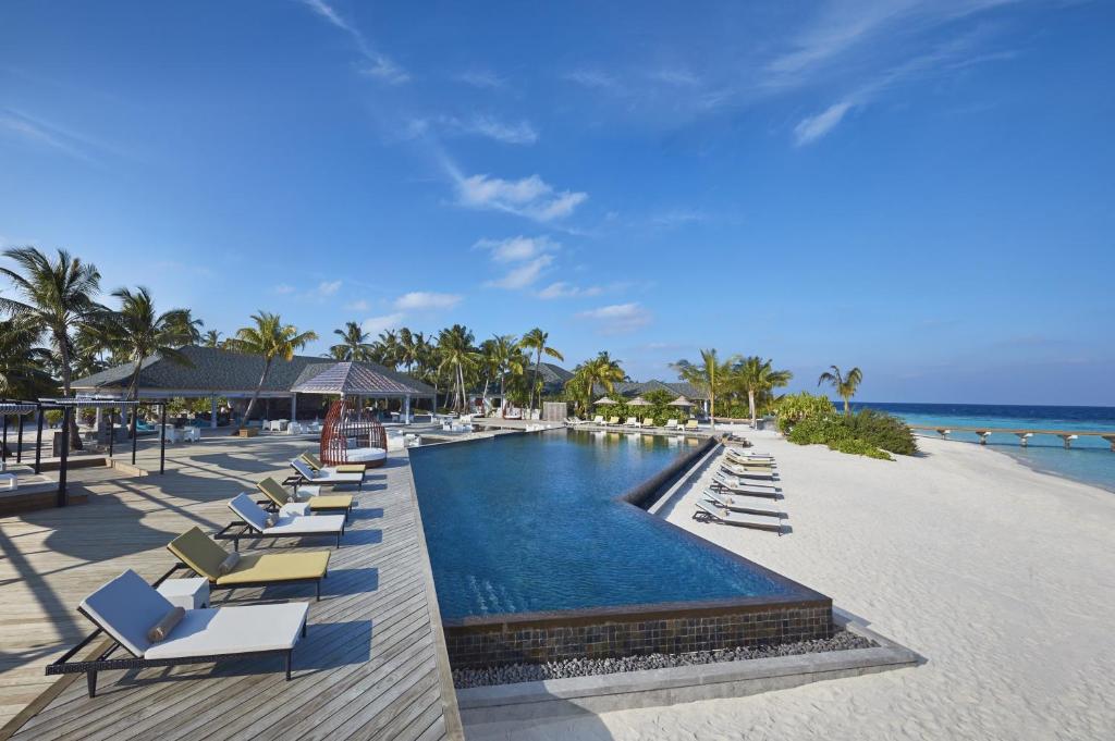 07 Nights Stay In Maldives Most Iconic Resort