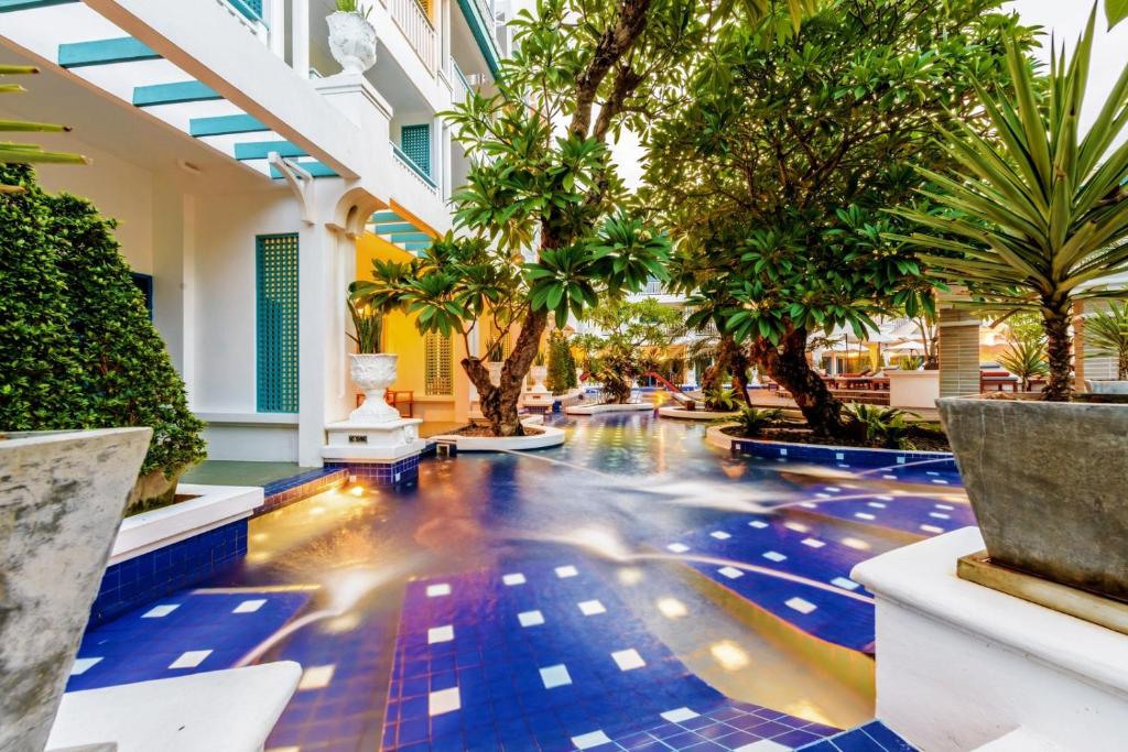 3 Destinations. 12 Nights. 1 Unmissable Price. Starting from £1,199pp